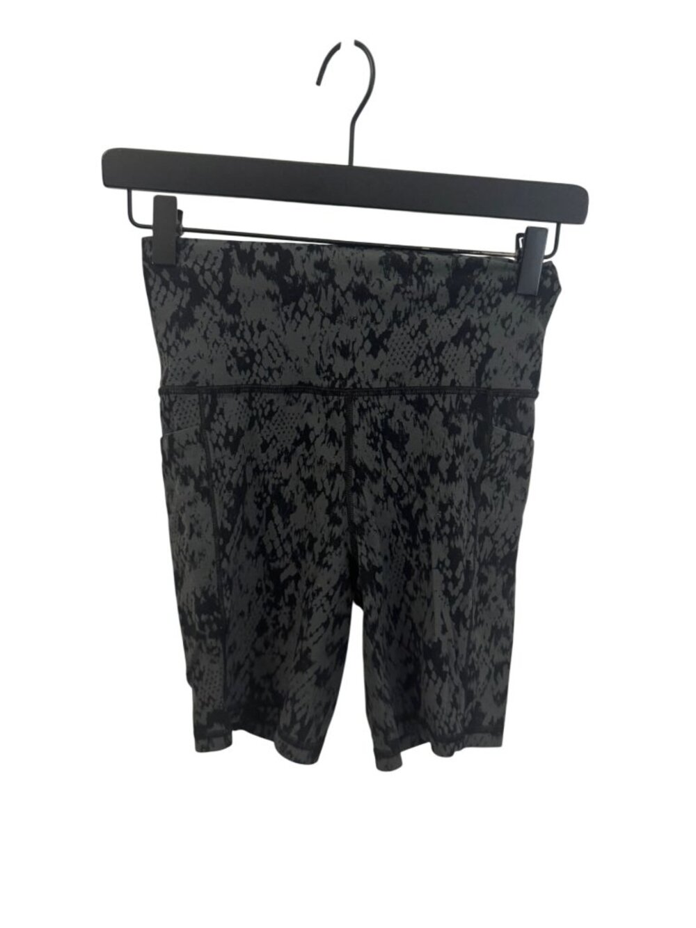 Athleta snake style shorts with phone holder size xs